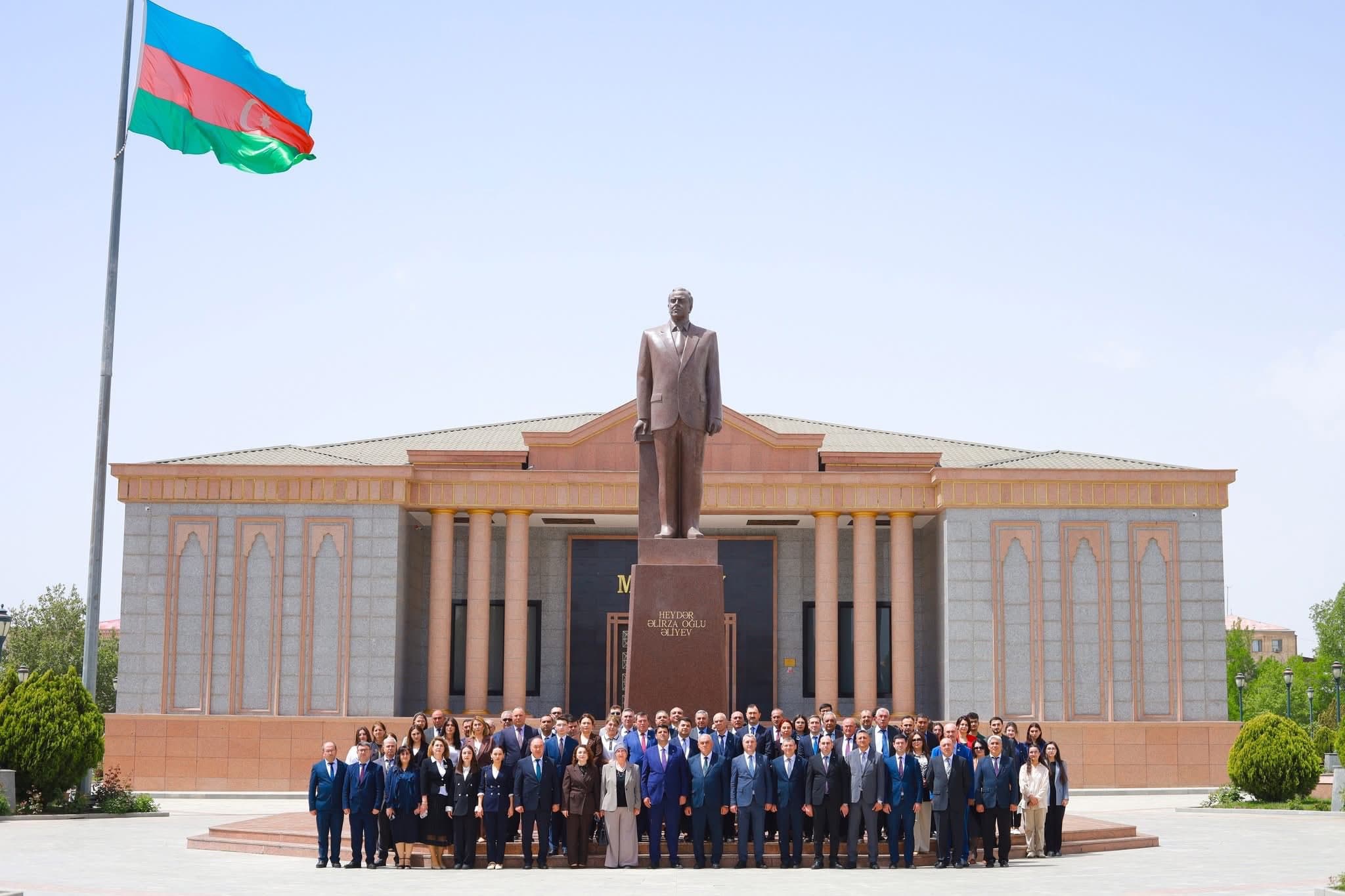 NDU-da “Ulu Öndərin Xatirə Həftəsi”nə start verilib